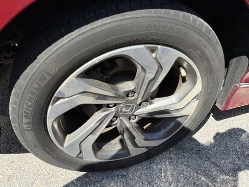 Used 2020 Honda Accord EX image 11
