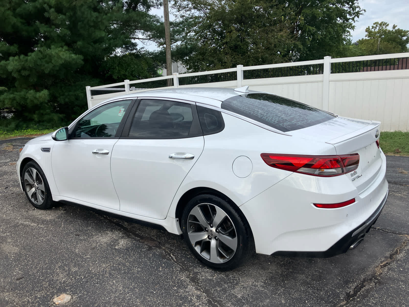 Used 2020 Kia Optima S FWD image 4