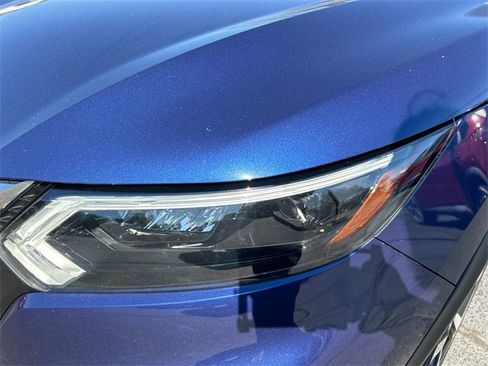 Certified 2022 Nissan Rogue Sport SL w/ Premium Package image 7