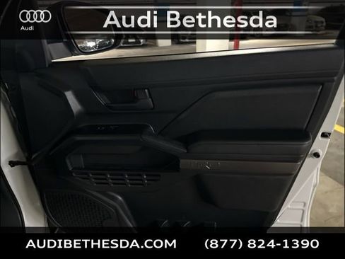 Used 2025 Toyota 4Runner TRD Off-Road Premium w/ Tow Technology Package image 29