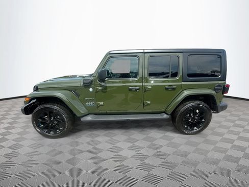 Used 2023 Jeep Wrangler Unlimited Sahara w/ Cold Weather Group AWD/4WD image 9