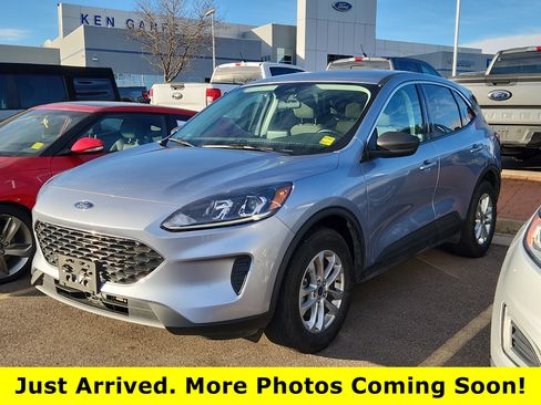 Used 2022 Ford Escape SE w/ Convenience Package image 1