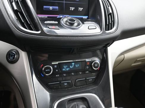 Used 2013 Ford Escape SEL FWD image 15