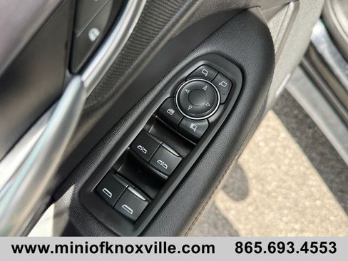 Used 2019 Cadillac XT5 Luxury AWD/4WD image 16