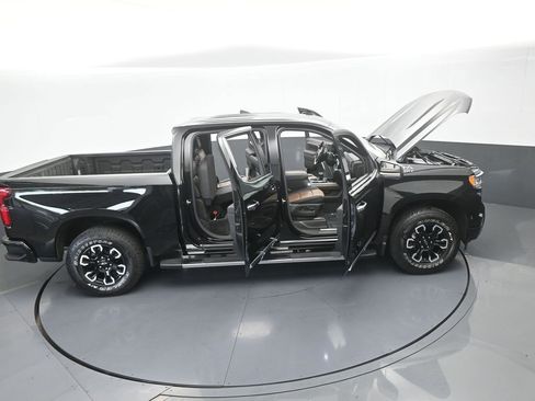 Used 2025 Chevrolet Silverado 1500 High Country image 75