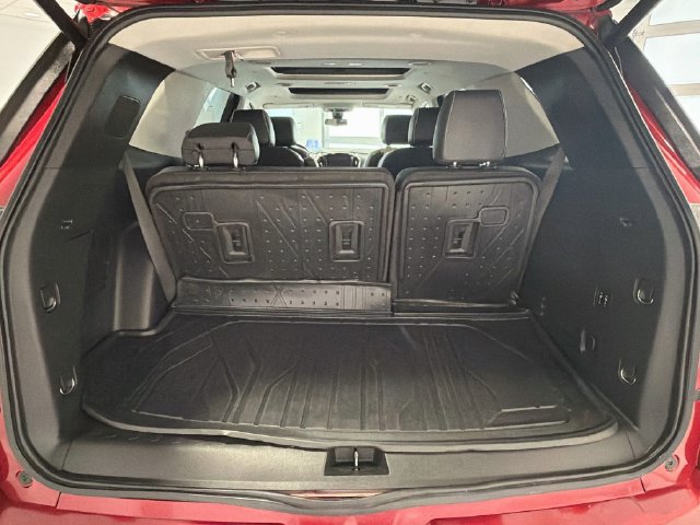 Used 2021 Chevrolet Traverse High Country w/ LPO, Floor Liner Package AWD/4WD image 24