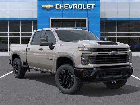 New 2026 Chevrolet Silverado 2500 Custom w/ Custom Value Package image 7