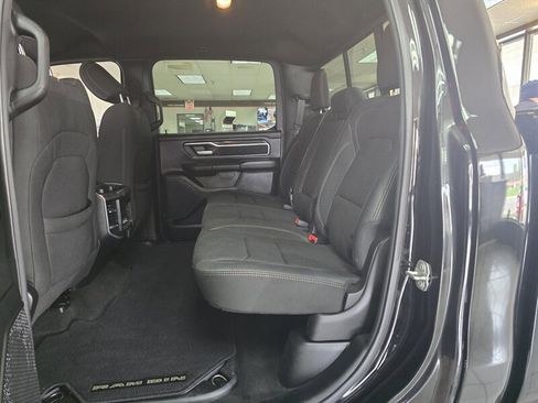 Used 2019 RAM 1500 Big Horn image 12