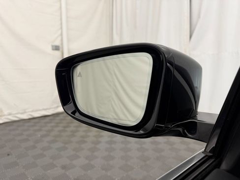 Used 2024 BMW 330i xDrive Sedan image 18