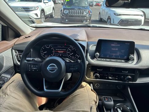 Used 2021 Nissan Rogue S AWD/4WD image 1