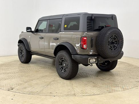 New 2026 Ford Bronco Big Bend w/ Black Diamond Package AWD/4WD image 3