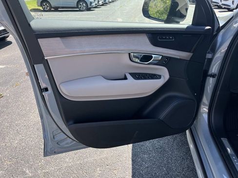 New 2026 Volvo XC90 T8 Ultra w/ Protection Package Premier AWD/4WD image 21