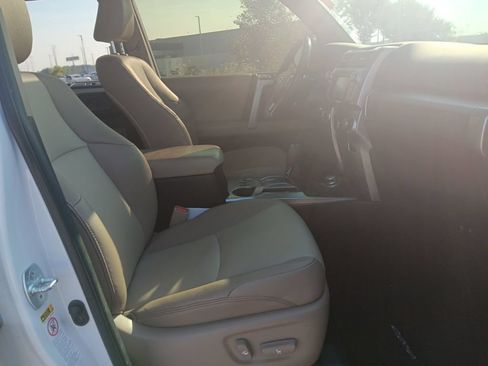 Used 2019 Toyota 4Runner SR5 Premium AWD/4WD image 24