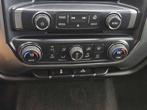 Used 2016 Chevrolet Silverado 1500 LT image 19