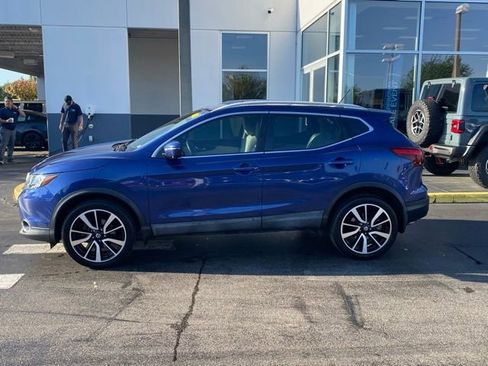 Used 2019 Nissan Rogue Sport SL w/ Premium Package image 6