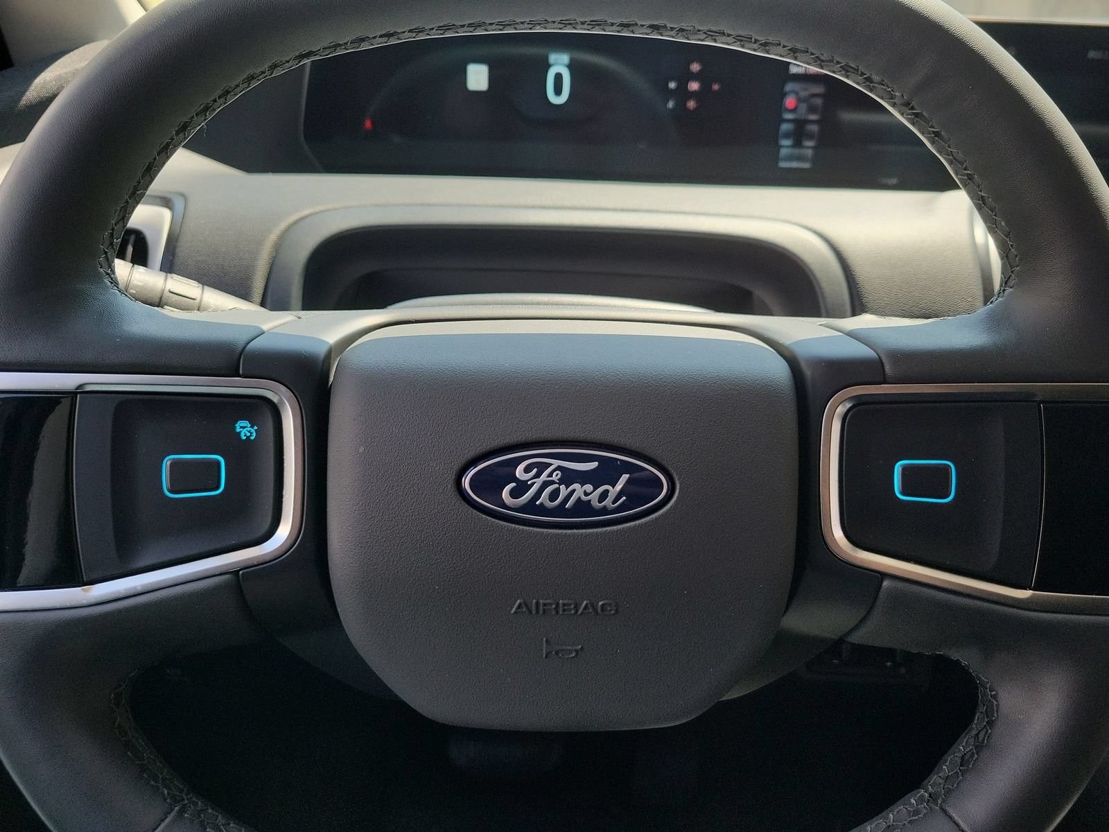 Used 2026 Ford Expedition Active AWD/4WD image 11
