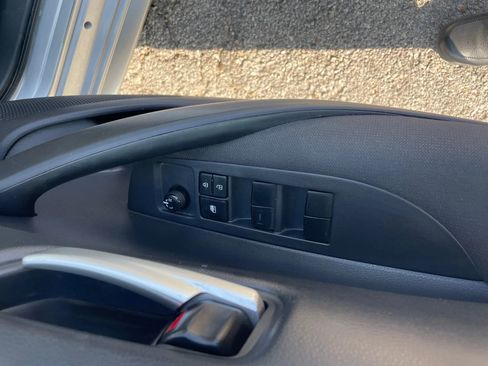Used 2021 Toyota Corolla LE FWD image 20