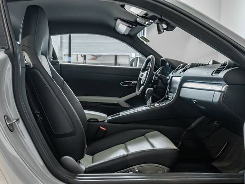 Certified 2020 Porsche 718 Cayman S image 22