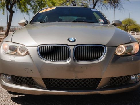 Used 2008 BMW 335i Convertible image 2