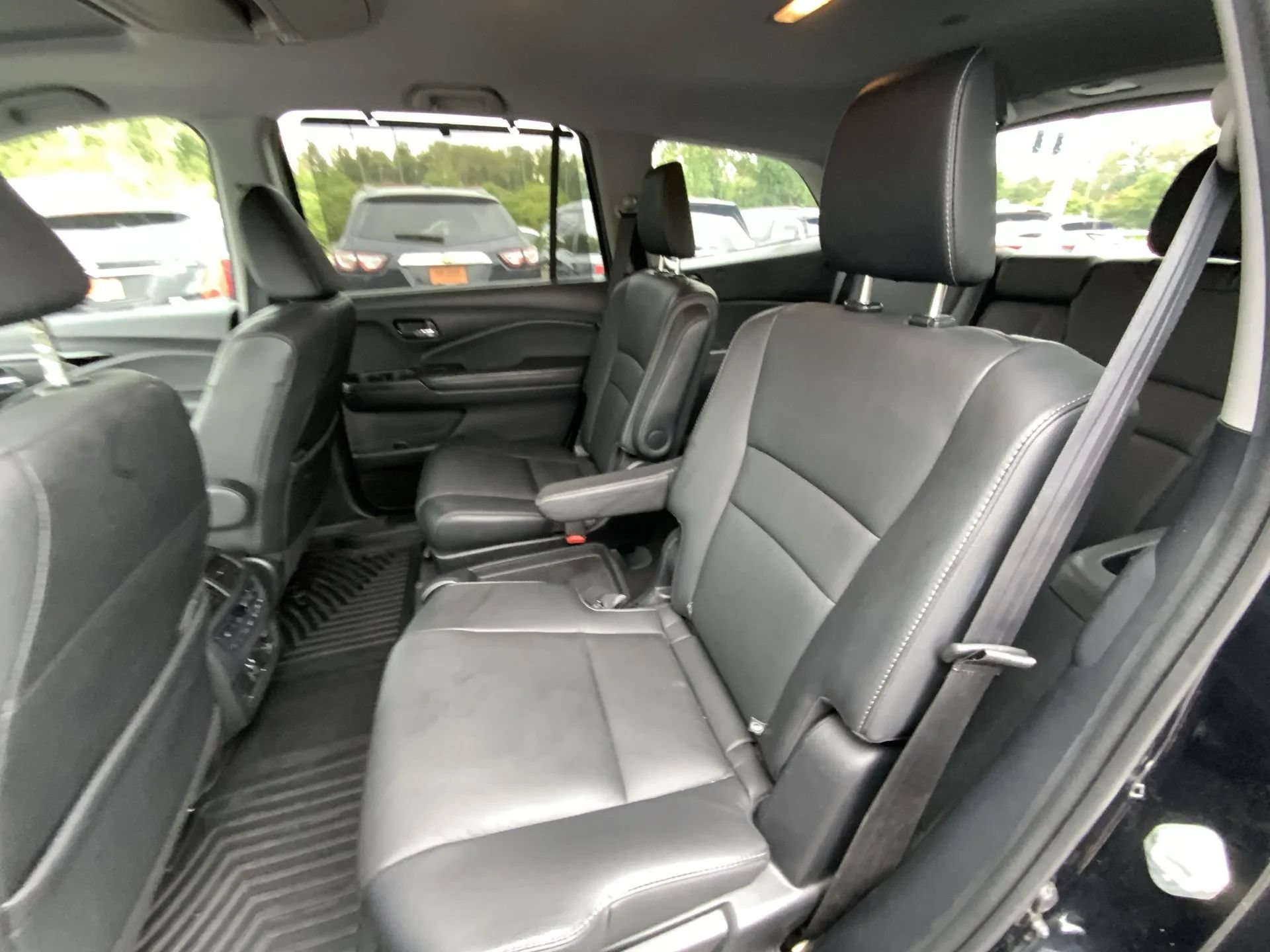 Used 2021 Honda Pilot Touring image 26