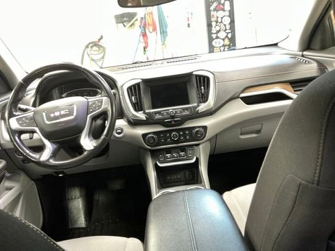 Used 2019 GMC Terrain SLE w/ Driver Convenience Package image 17