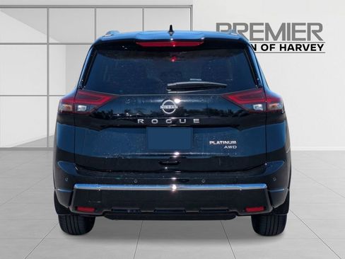 New 2026 Nissan Rogue Platinum AWD/4WD image 4