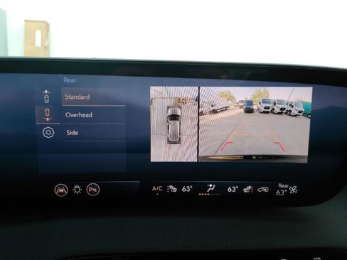 Used 2025 Buick Enclave Preferred image 8