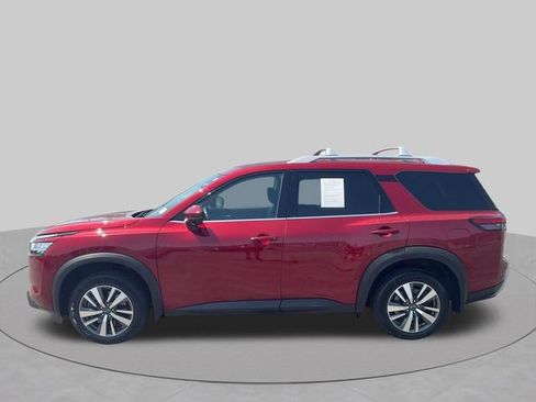 Certified 2024 Nissan Pathfinder SL AWD/4WD image 7