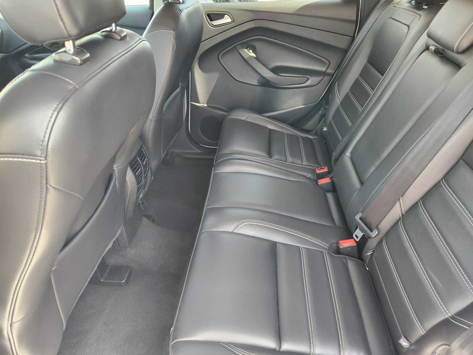 Used 2019 Ford Escape SEL FWD image 30