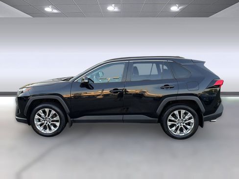 Used 2024 Toyota RAV4 XLE Premium w/ Weather Package FWD image 2