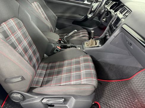 Used 2016 Volkswagen GTI S FWD image 17