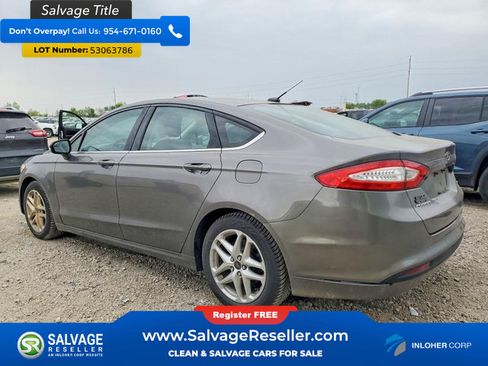 Used 2013 Ford Fusion SE FWD image 3