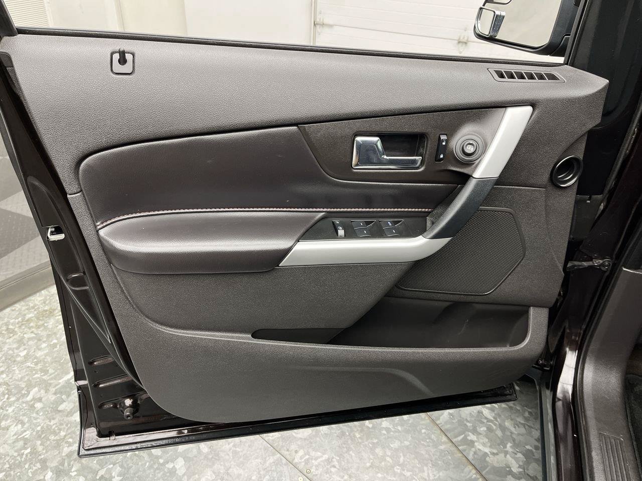 Used 2013 Ford Edge SEL FWD image 7