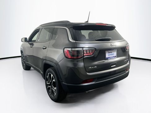 Used 2023 Jeep Compass Limited AWD/4WD image 7