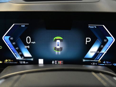 New 2026 BMW X5 xDrive50e w/ Executive Package image 18