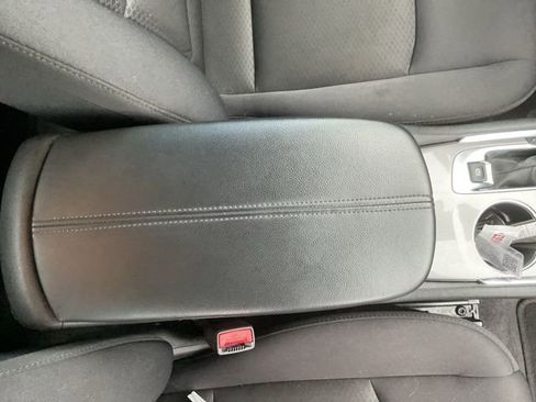 Used 2024 Chevrolet Malibu LT image 19