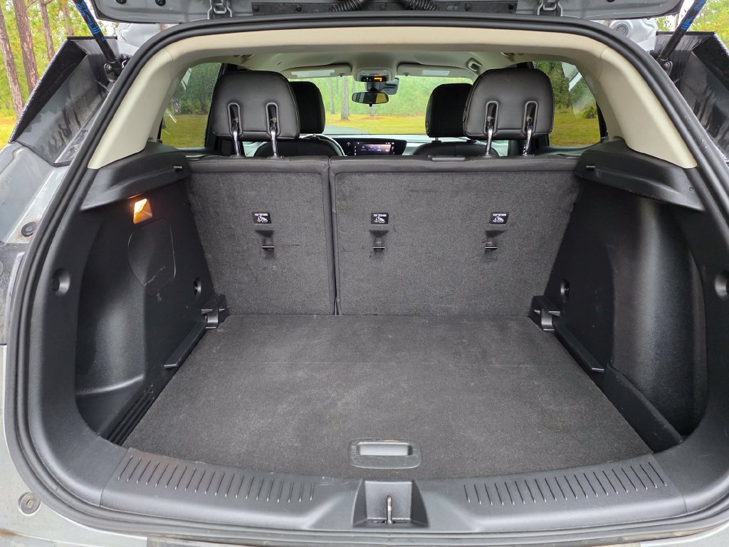 Used 2025 Buick Encore GX Preferred w/ Comfort Package FWD image 19