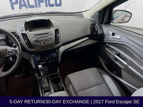 Used 2017 Ford Escape SE w/ SE Cold Weather Package image 27