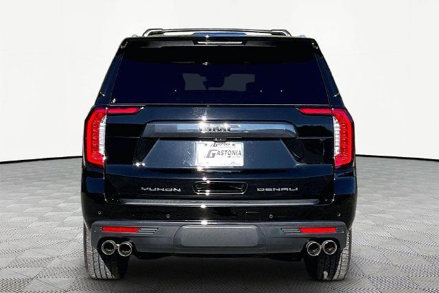 Used 2024 GMC Yukon Denali Ultimate AWD/4WD image 6