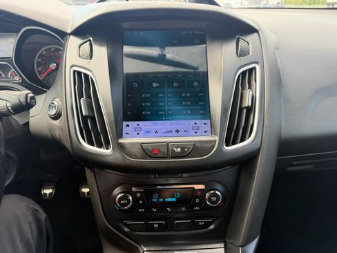 Used 2014 Ford Focus ST w/ Equipment Group 202A FWD image 16