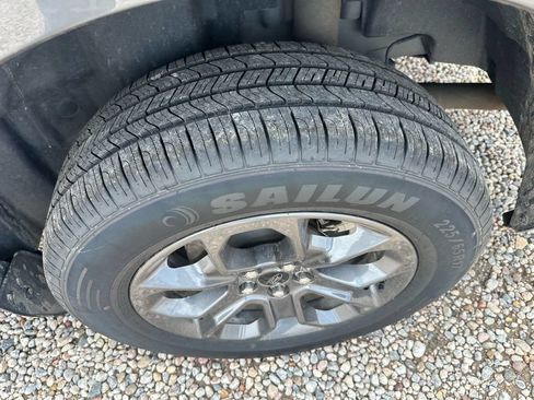 Used 2024 Ford Maverick XLT w/ Equipment Group 300A Standard AWD/4WD image 43