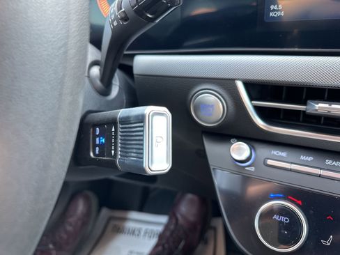 Used 2024 Hyundai Sonata SEL image 48