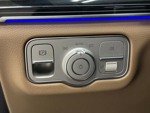 New 2026 Mercedes-Benz GLE 450 4MATIC image 36