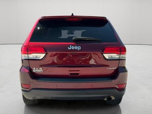 Used 2021 Jeep Grand Cherokee Laredo X AWD/4WD image 5