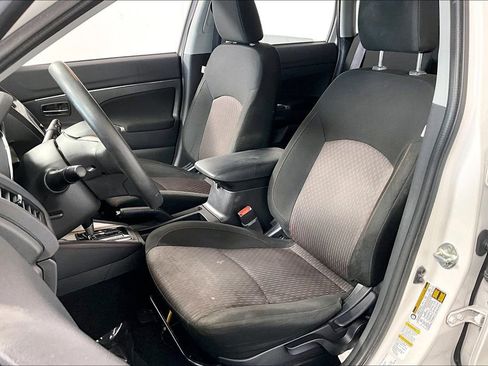 Used 2019 Mitsubishi Outlander Sport LE image 25