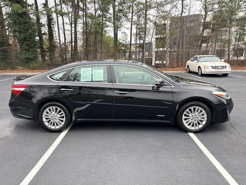 Used 2015 Toyota Avalon XLE Touring image 8