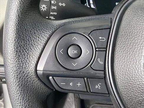 Used 2026 Toyota Corolla LE FWD image 24
