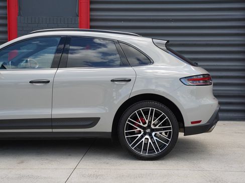 Used 2022 Porsche Macan S AWD/4WD image 14