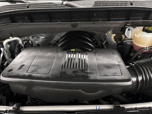 Used 2024 GMC Sierra 1500 AT4 w/ Technology Package image 32