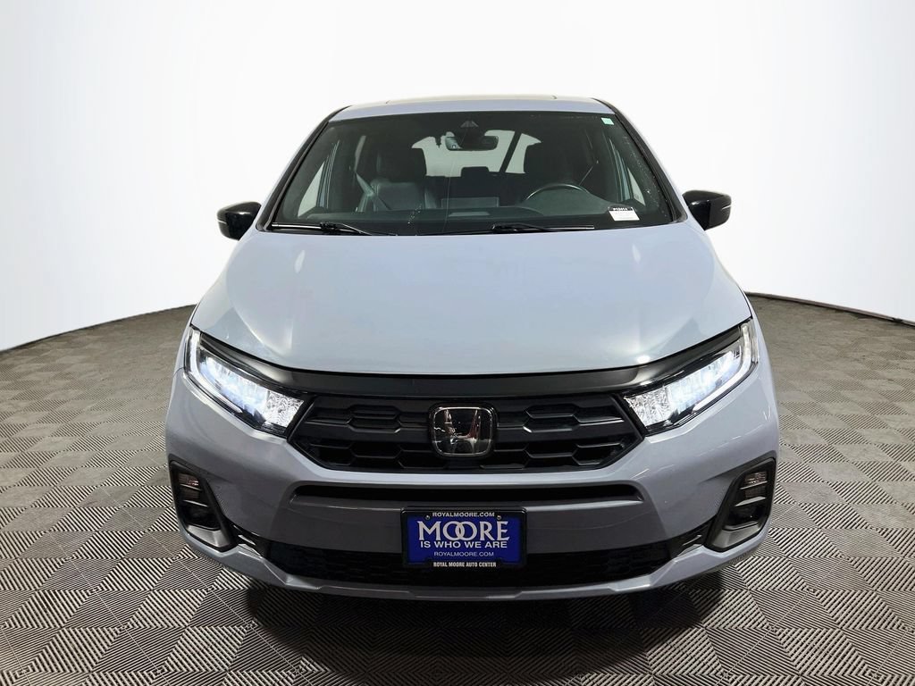 Used 2025 Honda Odyssey Sport-L image 2